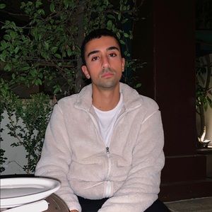 Meet your Posher, Robel